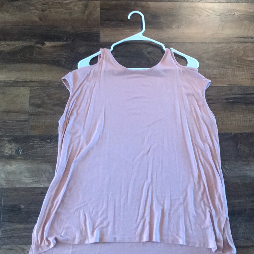 Light pink top